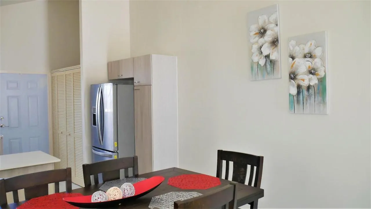Lux Sea View Camelot Village ديسكفري باي