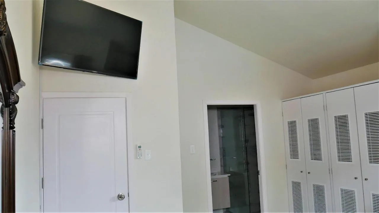 بيت للعطل Lux Sea View Camelot Village ديسكفري باي